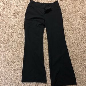 Women’s WhiteHouse/Black Market Wide Leg Slacks 2S